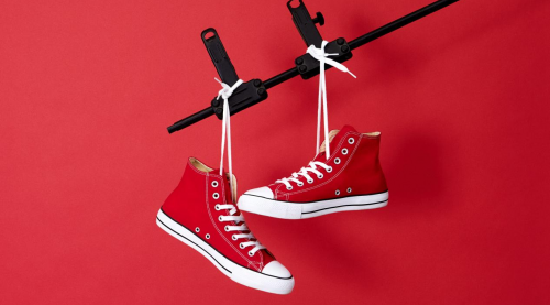 凡客帆布鞋：一抹色彩，定格日常轻盈